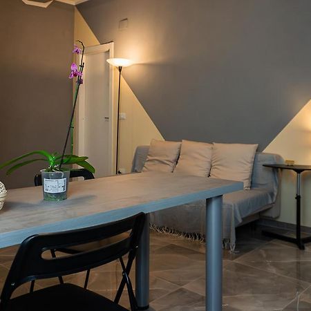 Elohim House Apartment เจนัว ภายนอก รูปภาพ