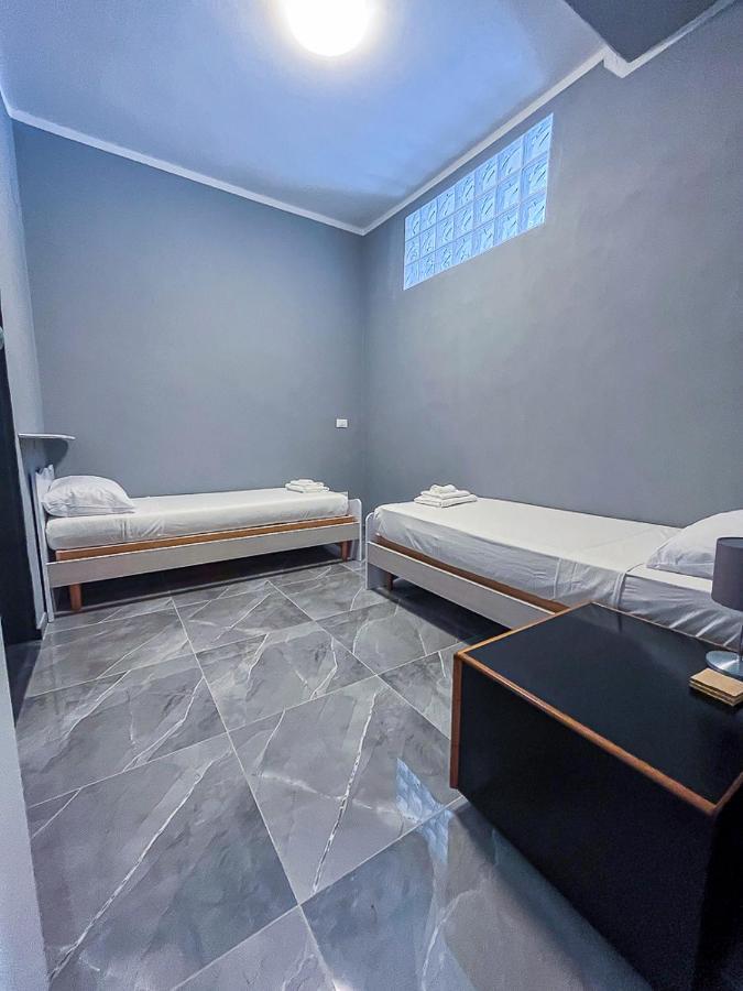 Elohim House Apartment เจนัว ภายนอก รูปภาพ